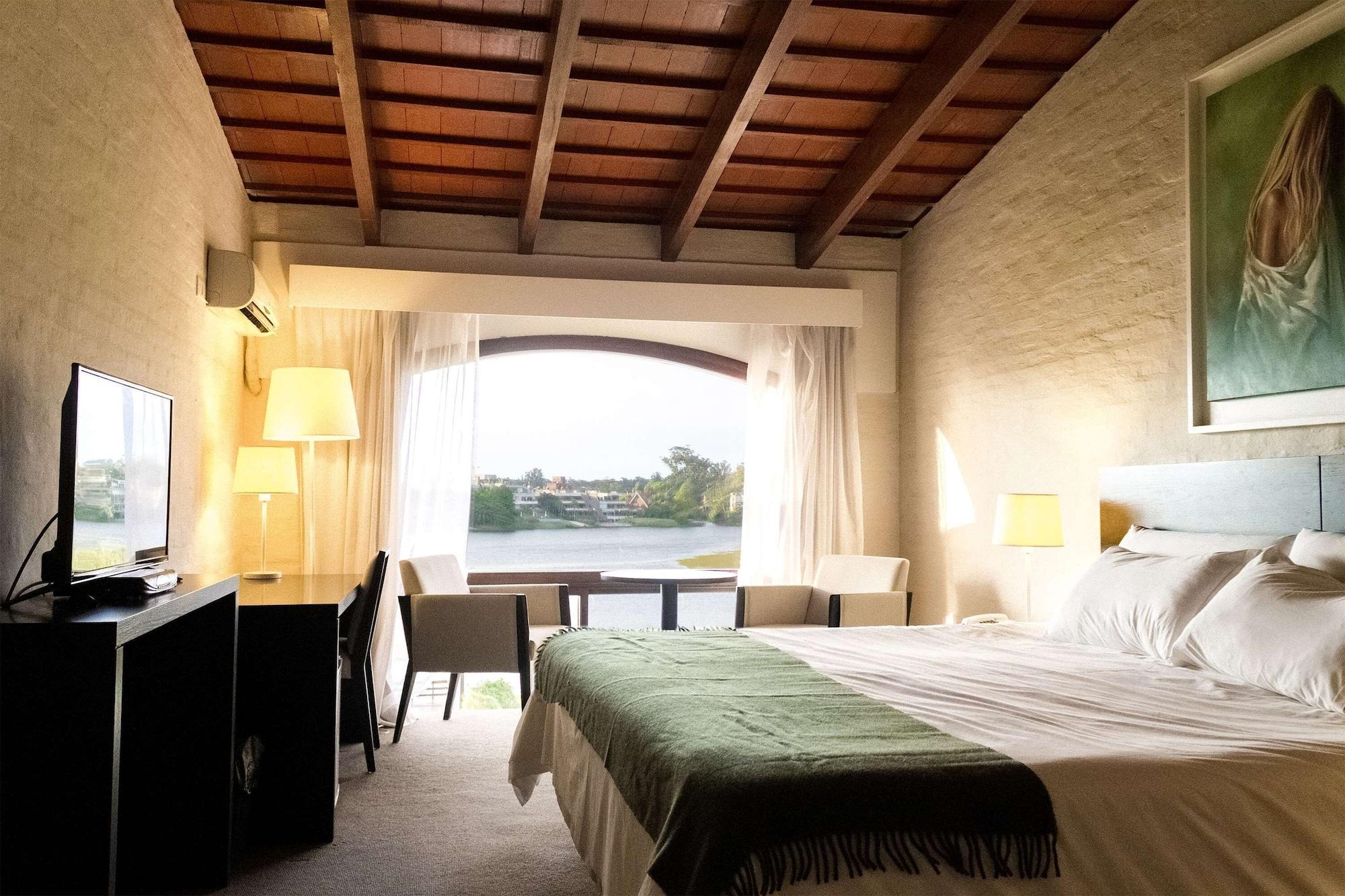 Wyndham Garden Montevideo Carrasco Hotel Ciudad de la Costa Eksteriør billede
